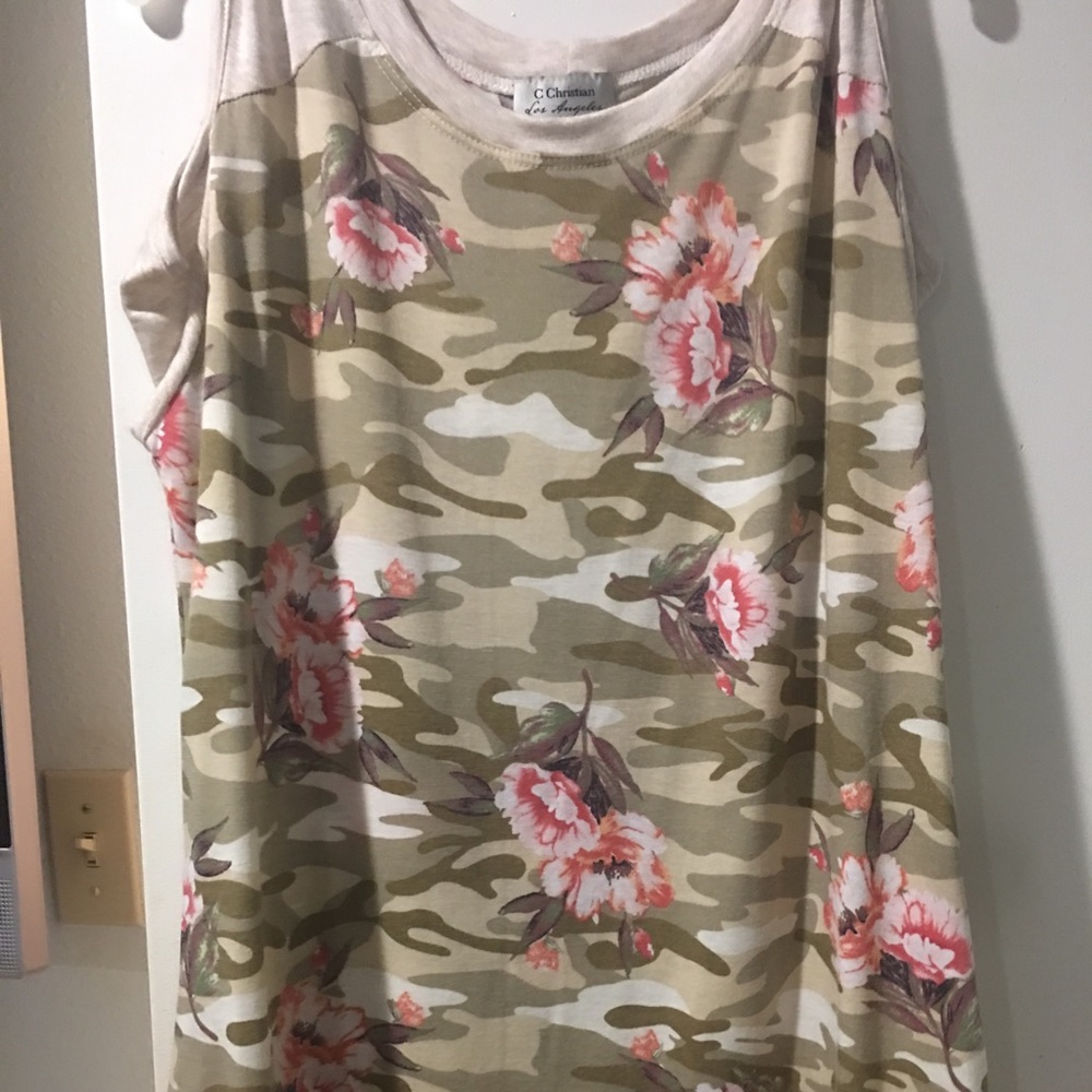 Boutique top